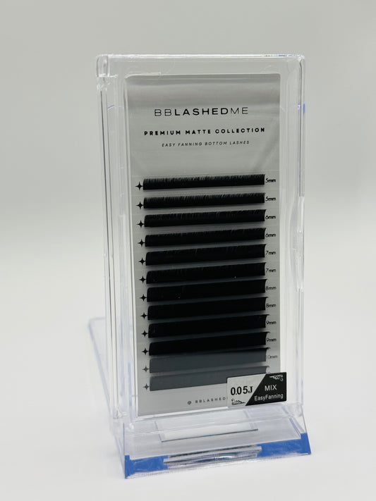 Easy Fanning Bottom Lash Trays
